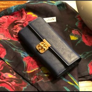 Charming Charlie Wallet NWT